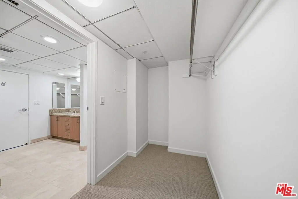 13700 Marina Pointe Drive 318, Marina Del Rey, California 90292 home-pic-30