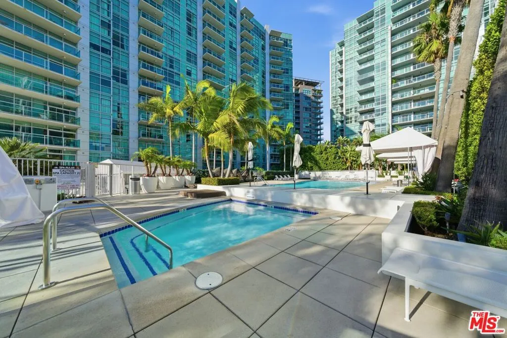13700 Marina Pointe Drive 318, Marina Del Rey, California 90292 home-pic-55