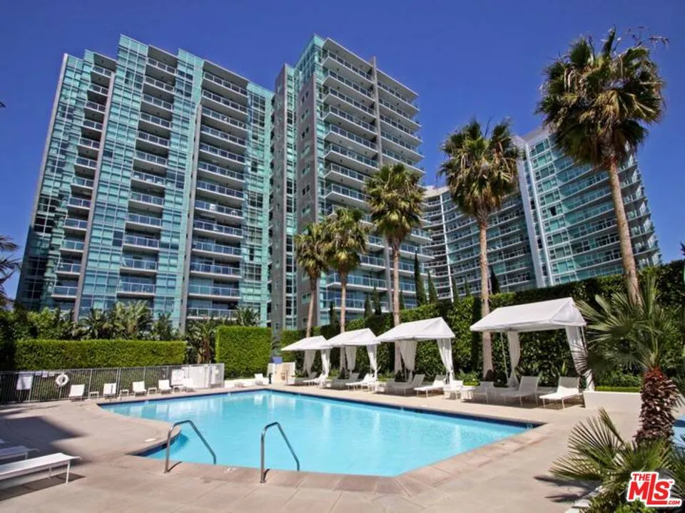 13700 Marina Pointe Drive 318, Marina Del Rey, California 90292 home-pic-53