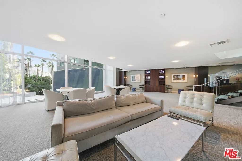 13700 Marina Pointe Drive 318, Marina Del Rey, California 90292 home-pic-41