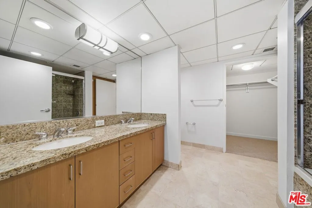 13700 Marina Pointe Drive 318, Marina Del Rey, California 90292 home-pic-25