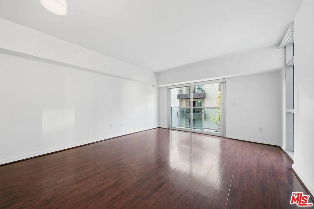 13700 Marina Pointe Drive 318, Marina Del Rey, California 90292 home-pic-17