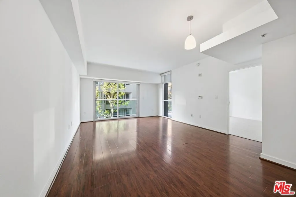 13700 Marina Pointe Drive 318, Marina Del Rey, California 90292 home-pic-15