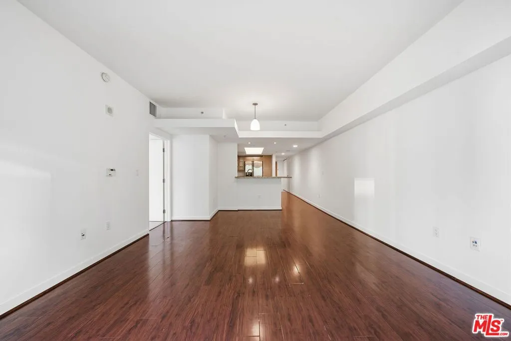 13700 Marina Pointe Drive 318, Marina Del Rey, California 90292 home-pic-18
