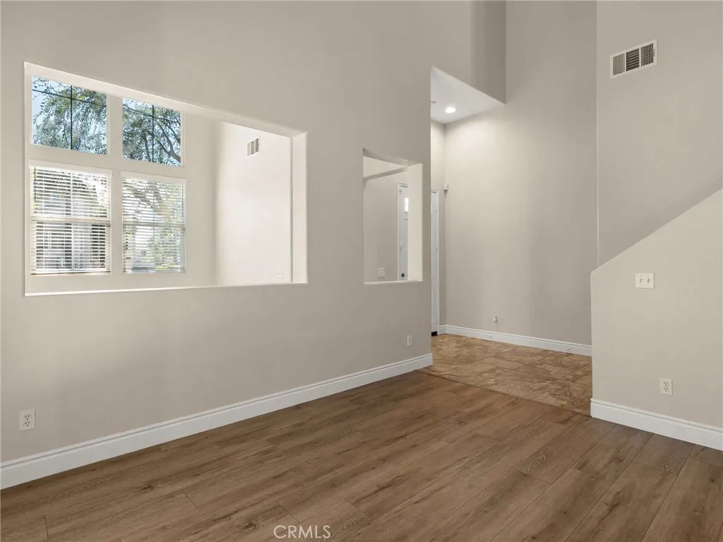 33760 Willow Haven 101, Murrieta, California 92563 home-pic-28