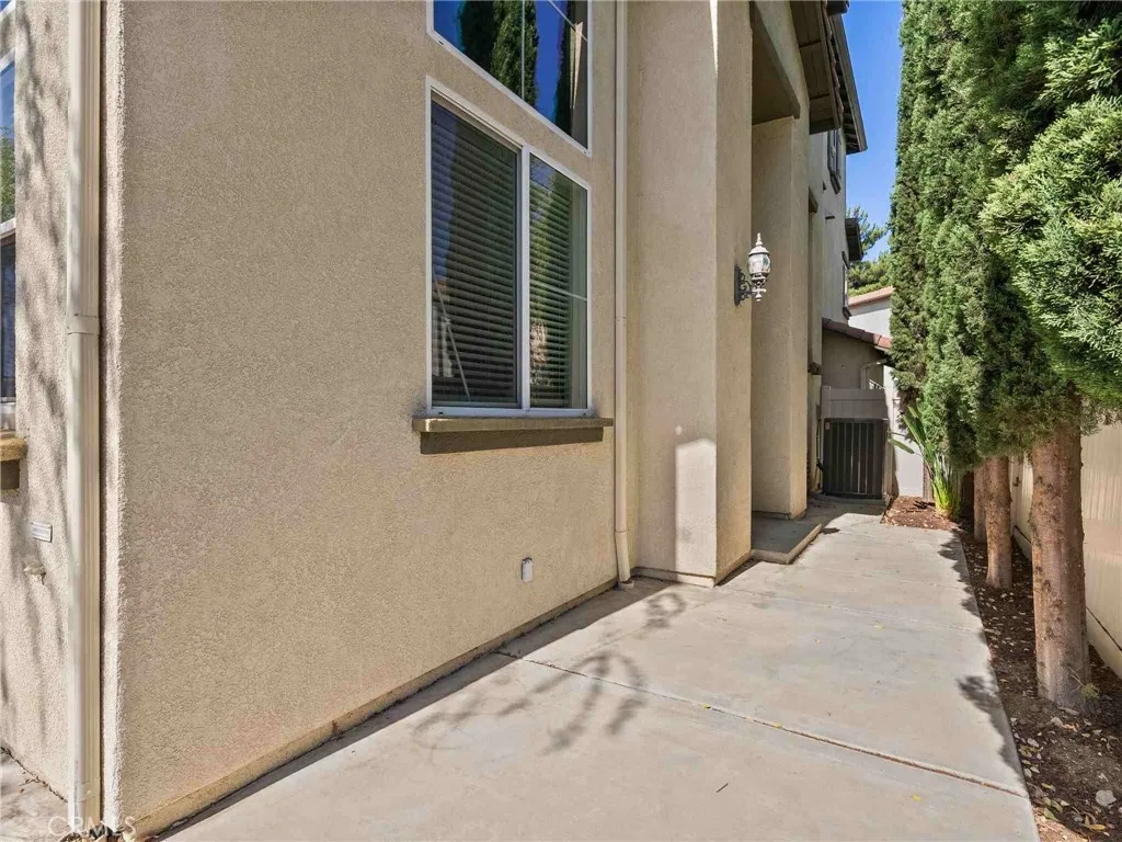 33760 Willow Haven 101, Murrieta, California 92563 home-pic-6