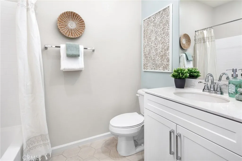 7423 Armeria Lane, Chino, California 91708 home-pic-14