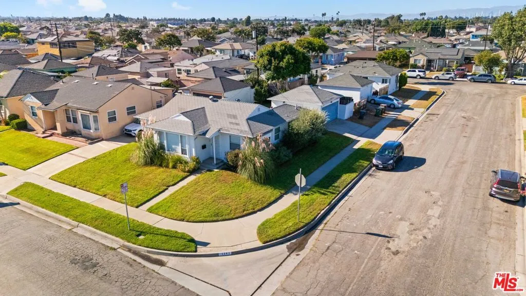 1201 W 138th Street, Compton, California 90222 home-pic-24