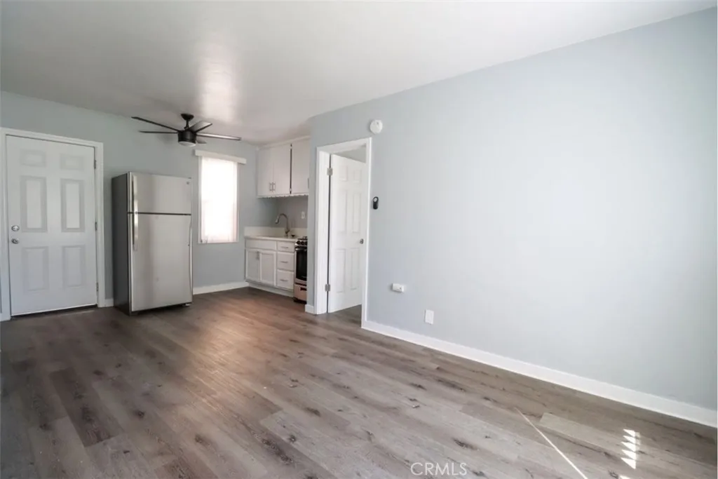 2403 Louella Avenue, Venice, California 90291 home-pic-15