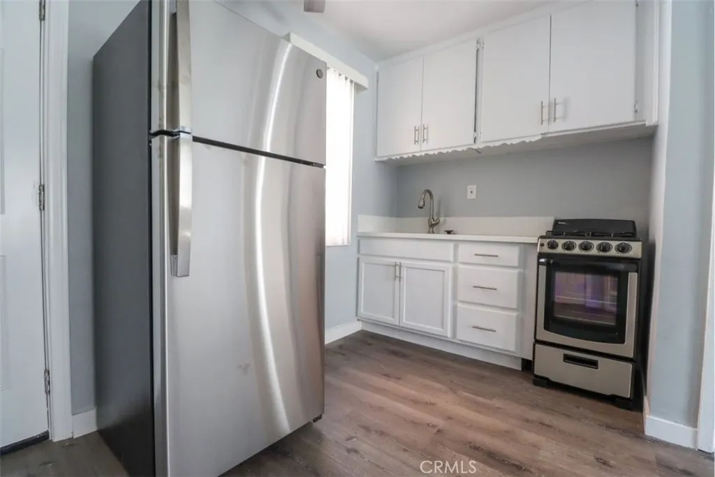 2403 Louella Avenue, Venice, California 90291 home-pic-18