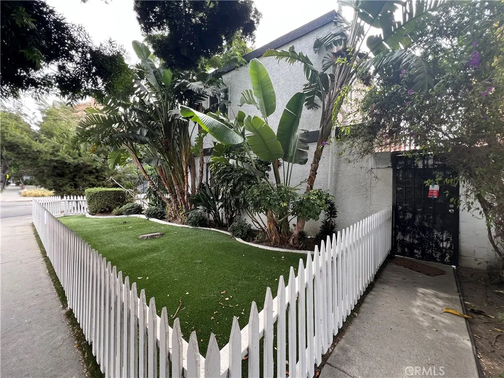 2403 Louella Avenue, Venice, California 90291 home-pic-6