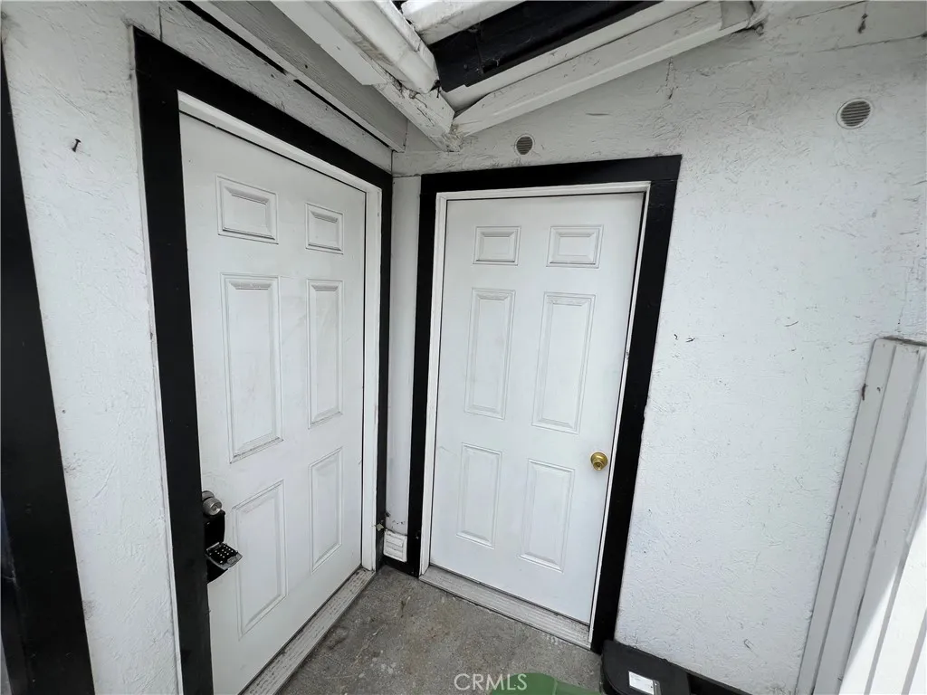 2403 Louella Avenue, Venice, California 90291 home-pic-31