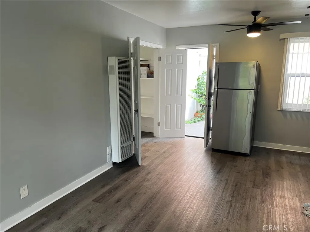 2403 Louella Avenue, Venice, California 90291 home-pic-19