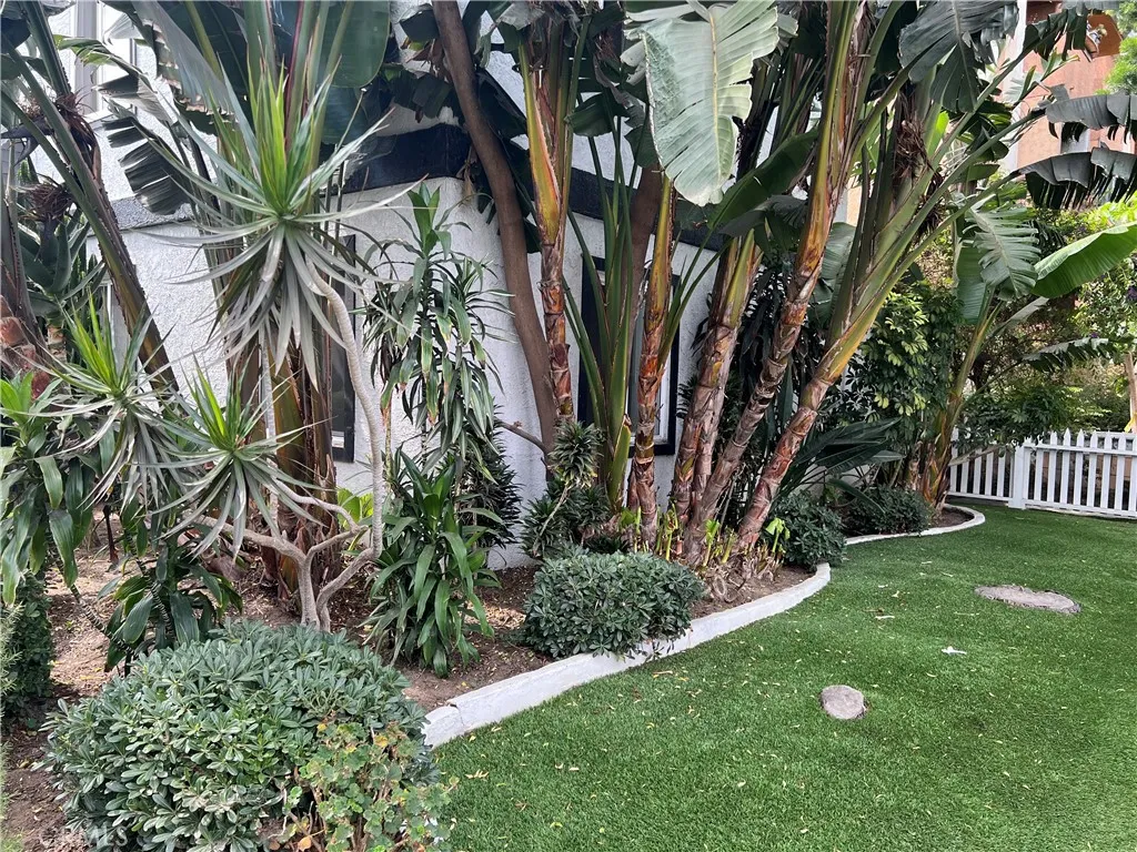 2403 Louella Avenue, Venice, California 90291 home-pic-8