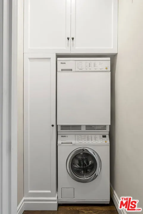 9601 Charleville Boulevard 10, Beverly Hills, California 90212 home-pic-12