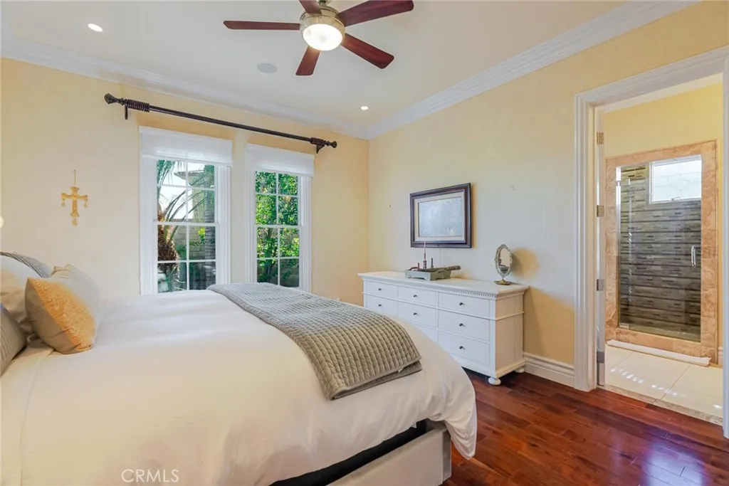 25711 Shady Oak Ln, Valencia, California 91381 home-pic-37