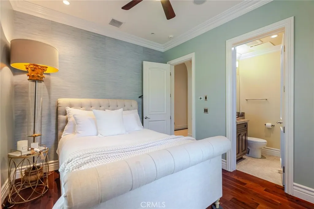 25711 Shady Oak Ln, Valencia, California 91381 home-pic-44