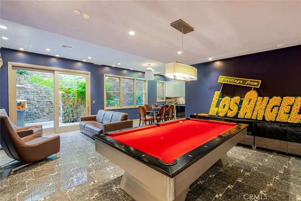 25711 Shady Oak Ln, Valencia, California 91381 home-pic-68