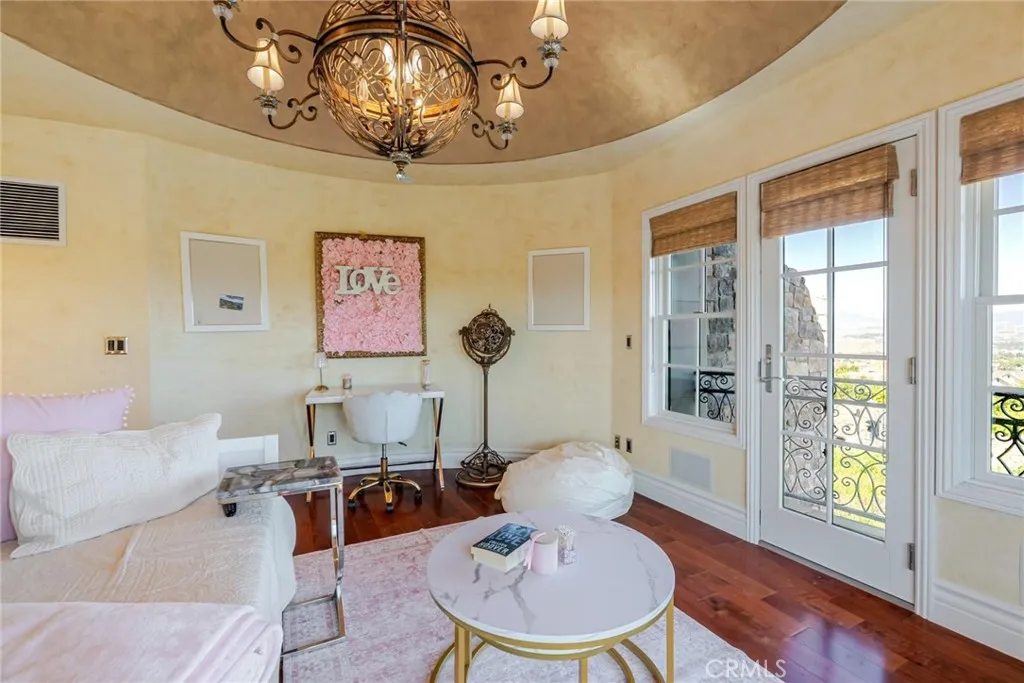 25711 Shady Oak Ln, Valencia, California 91381 home-pic-65