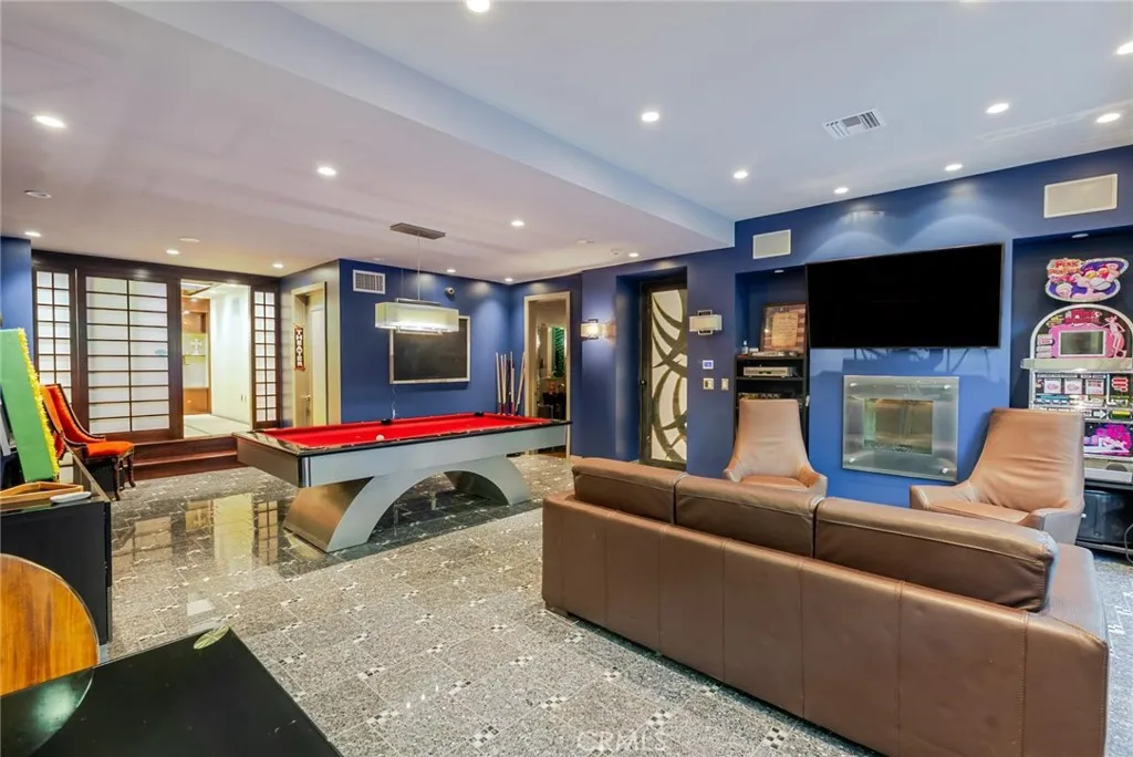 25711 Shady Oak Ln, Valencia, California 91381 home-pic-70
