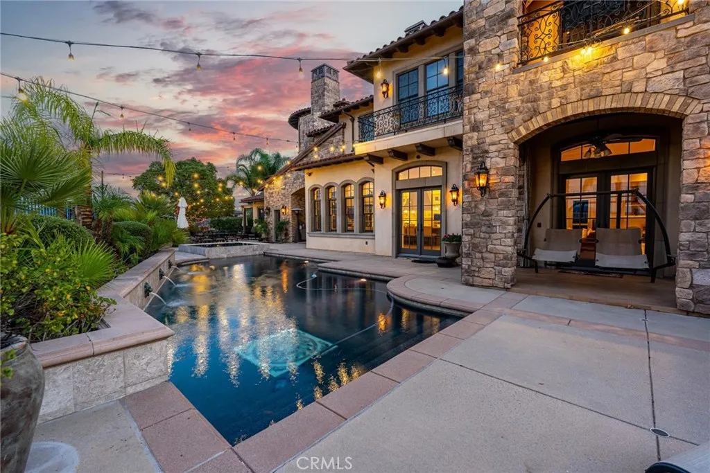 25711 Shady Oak Ln, Valencia, California 91381 home-pic-8