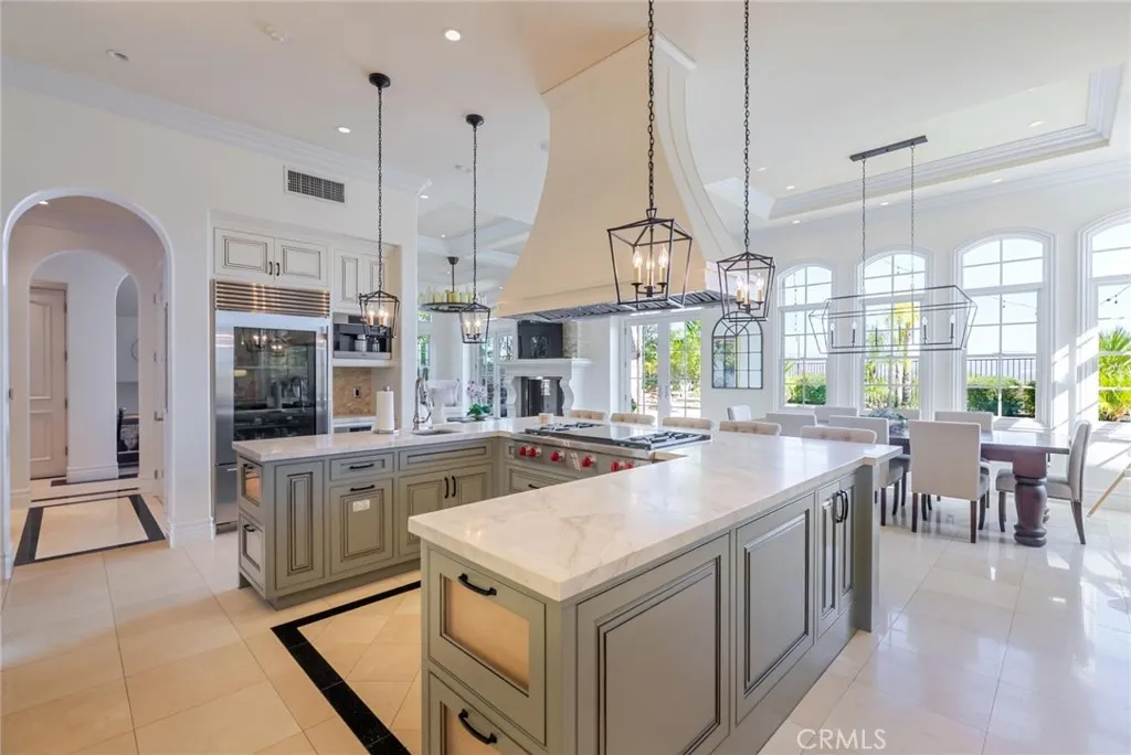 25711 Shady Oak Ln, Valencia, California 91381 home-pic-24