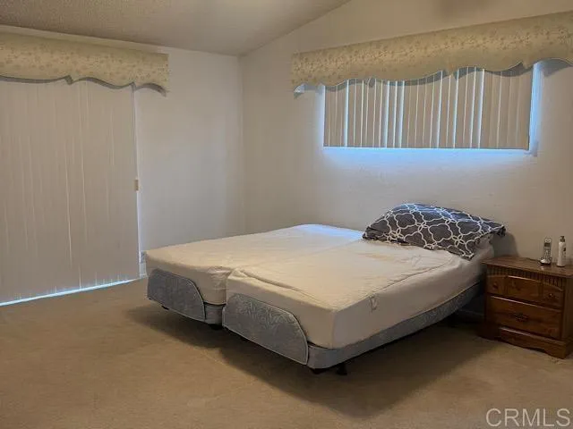 1389 Pepper Tree Drive, Hemet, California 92545 home-pic-10