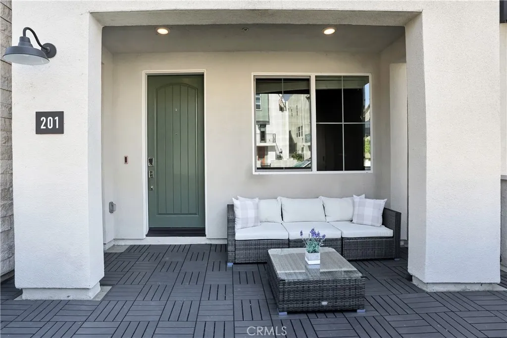 201 Juniper Drive, Rancho Mission Viejo, California 92694 home-pic-17