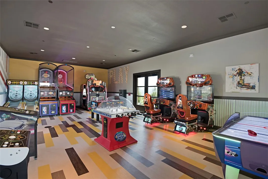 201 Juniper Drive, Rancho Mission Viejo, California 92694 home-pic-43