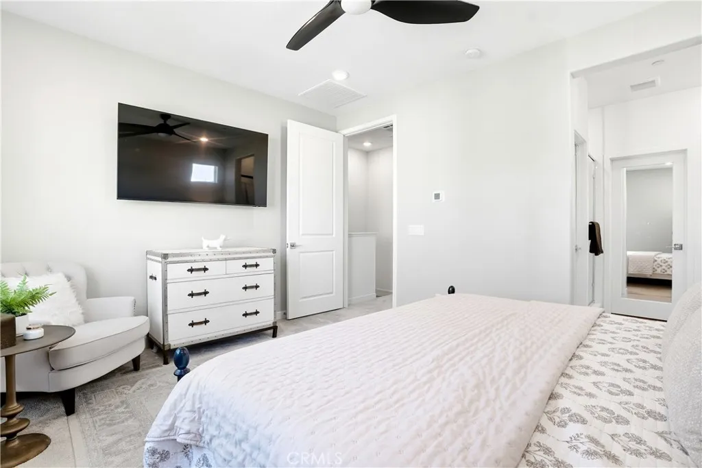 201 Juniper Drive, Rancho Mission Viejo, California 92694 home-pic-12