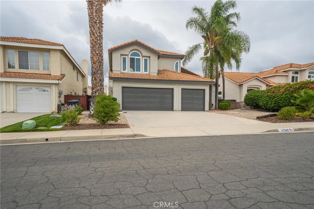 41349 Magnolia Street, Murrieta, California 92562 home-pic-5