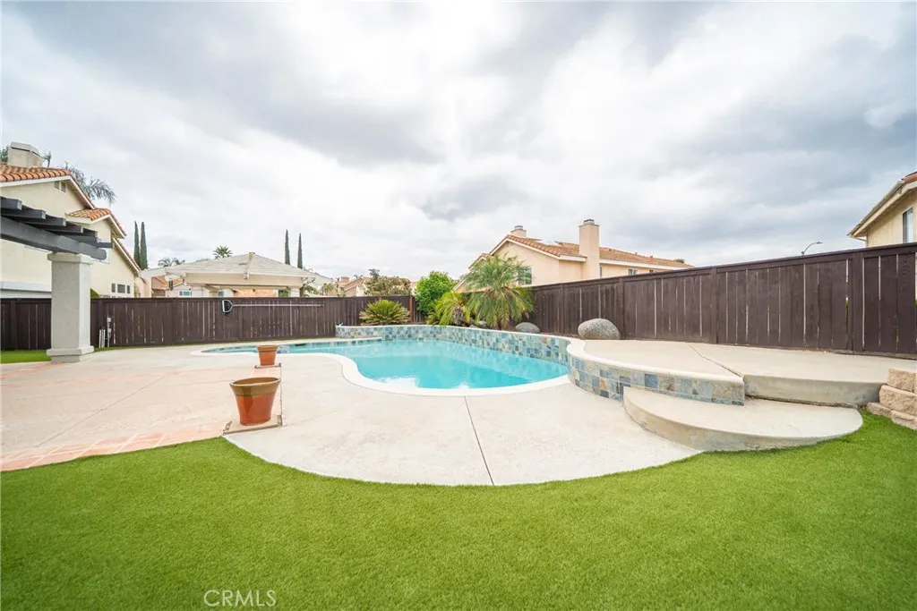 41349 Magnolia Street, Murrieta, California 92562 home-pic-9