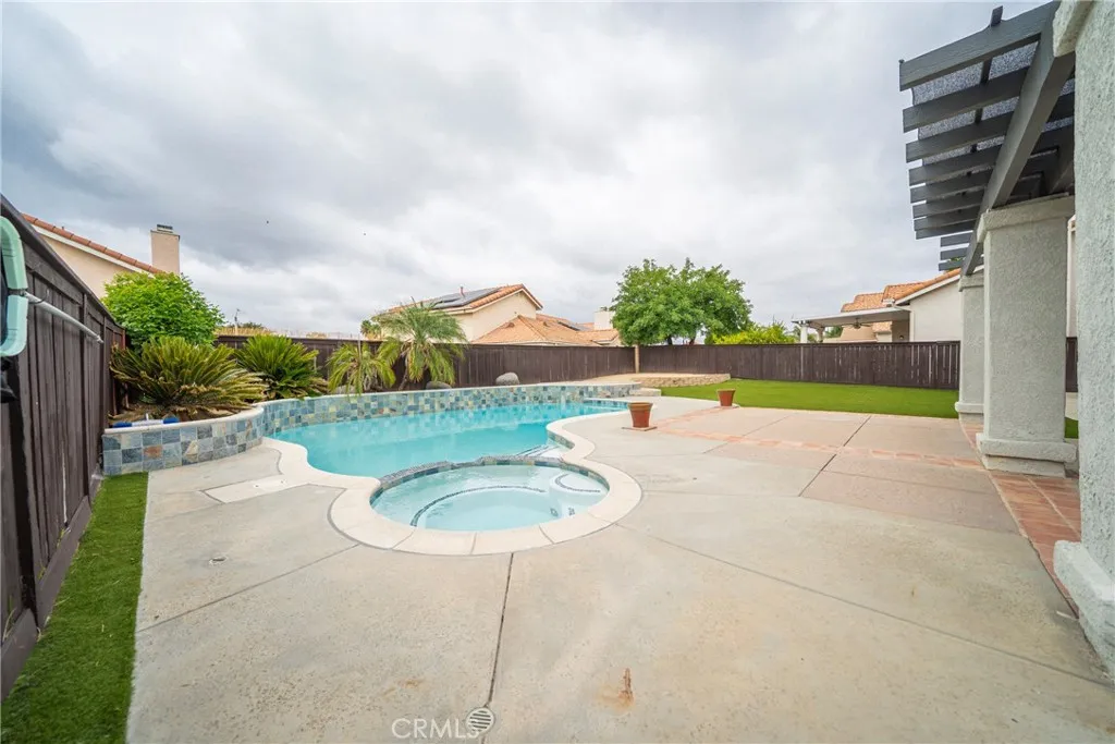 41349 Magnolia Street, Murrieta, California 92562 home-pic-39