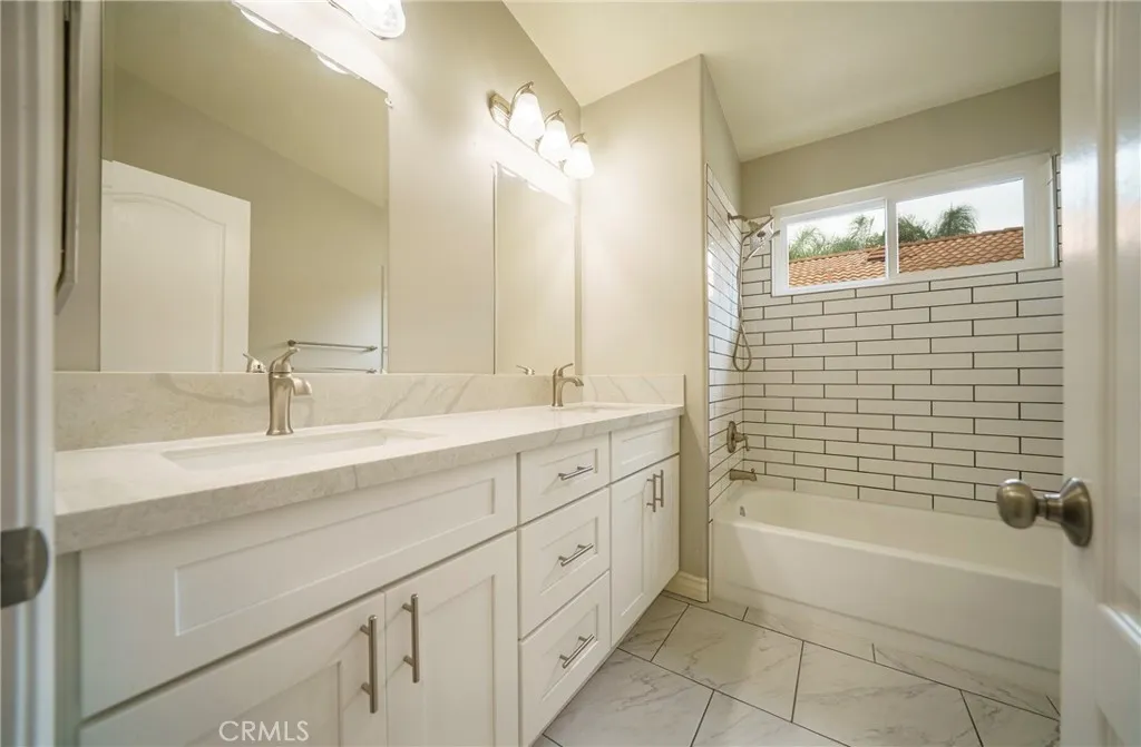41349 Magnolia Street, Murrieta, California 92562 home-pic-26