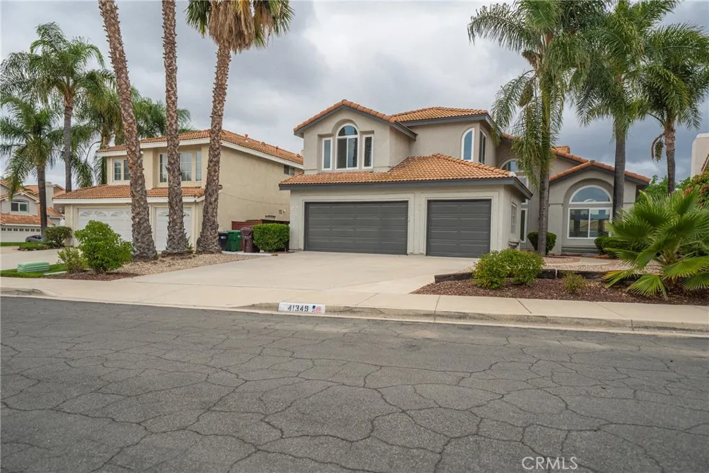 41349 Magnolia Street, Murrieta, California 92562 home-pic-6