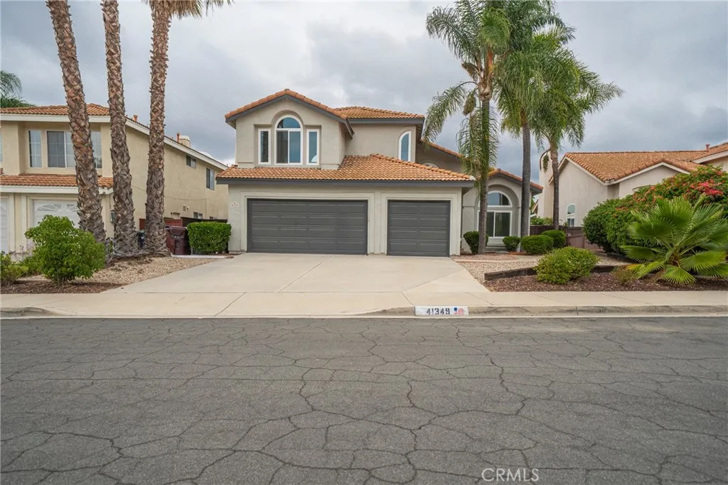 41349 Magnolia Street, Murrieta, California 92562 home-pic-4