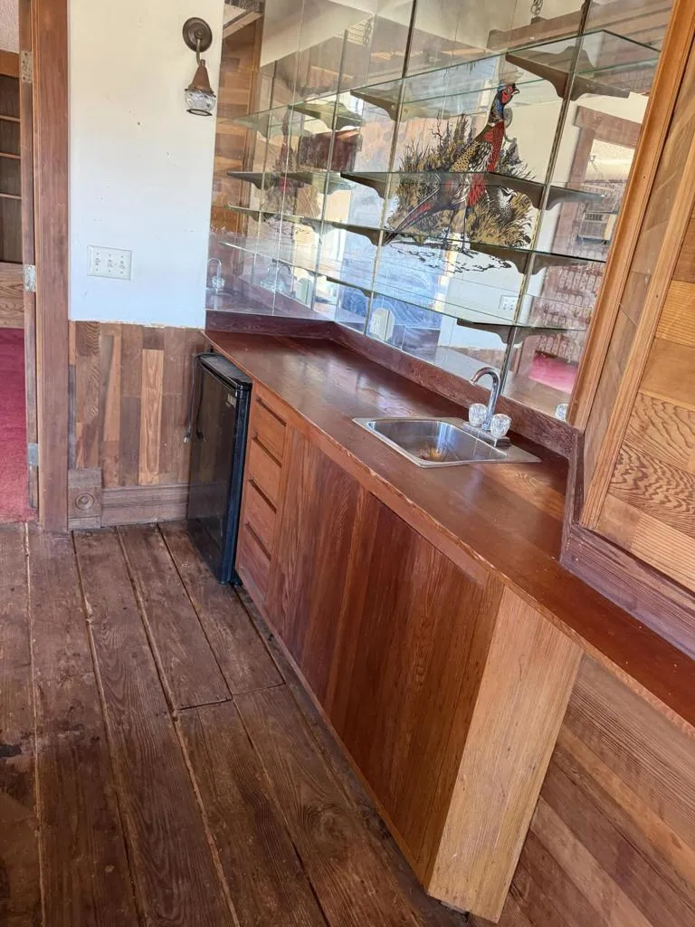 49191 Cedar Drive, Morongo Valley, California 92256 home-pic-5