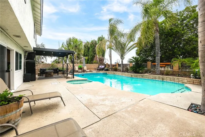 24805 Acropolis Drive, Mission Viejo, California 92691