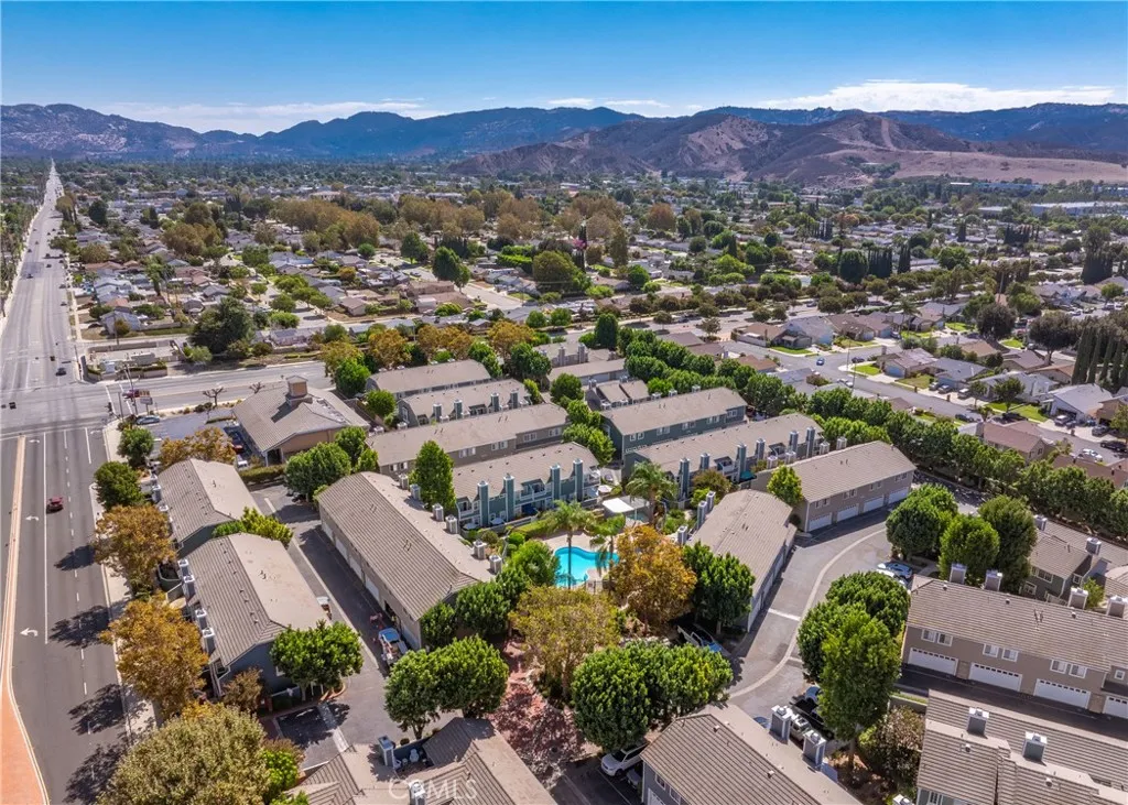 3942 46 Cochran Street, Simi Valley, California 93063 home-pic-33