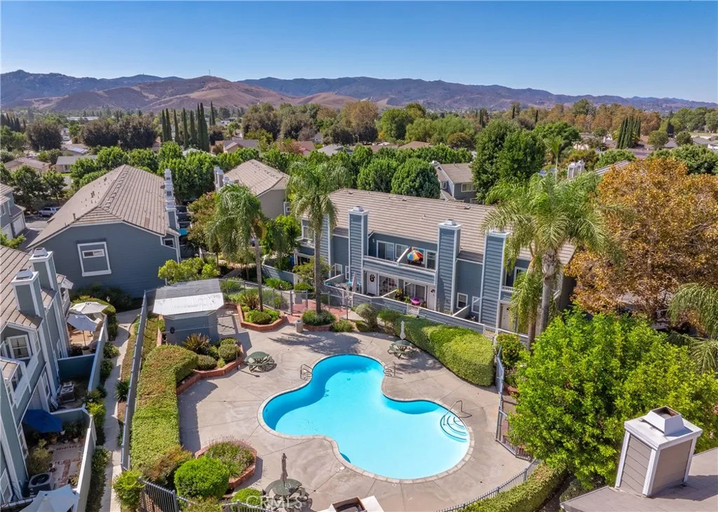 3942 46 Cochran Street, Simi Valley, California 93063 home-pic-32