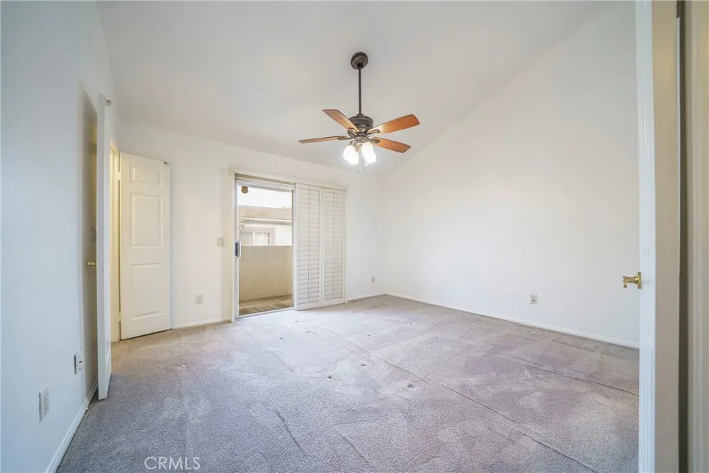 13919 Arthur Avenue 22, Paramount, California 90723 home-pic-17