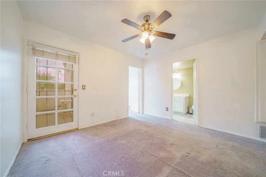 13919 Arthur Avenue 22, Paramount, California 90723 home-pic-22