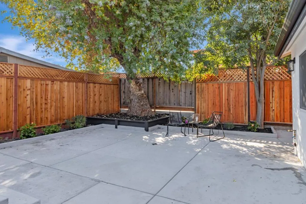 1372 Davis Street, San Jose, California 95126 home-pic-36
