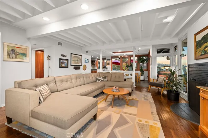 1687 Temple Hills Drive, Laguna Beach, California 92651