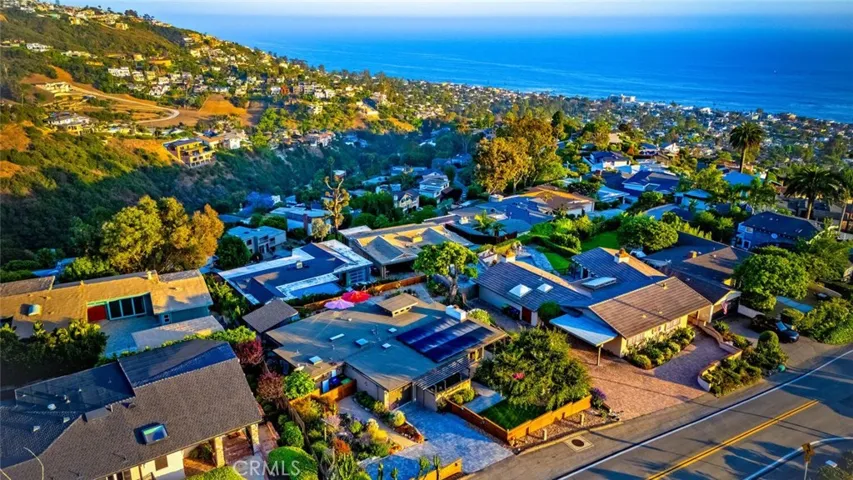 1687 Temple Hills Drive, Laguna Beach, California 92651