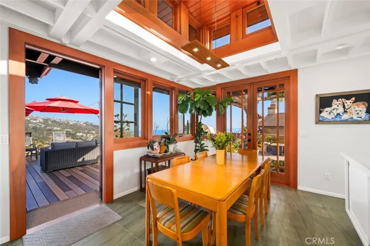 1687 Temple Hills Drive, Laguna Beach, California 92651