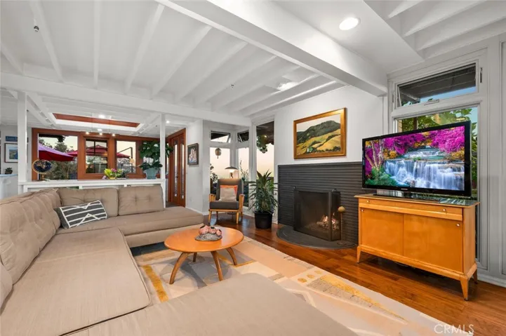 1687 Temple Hills Drive, Laguna Beach, California 92651