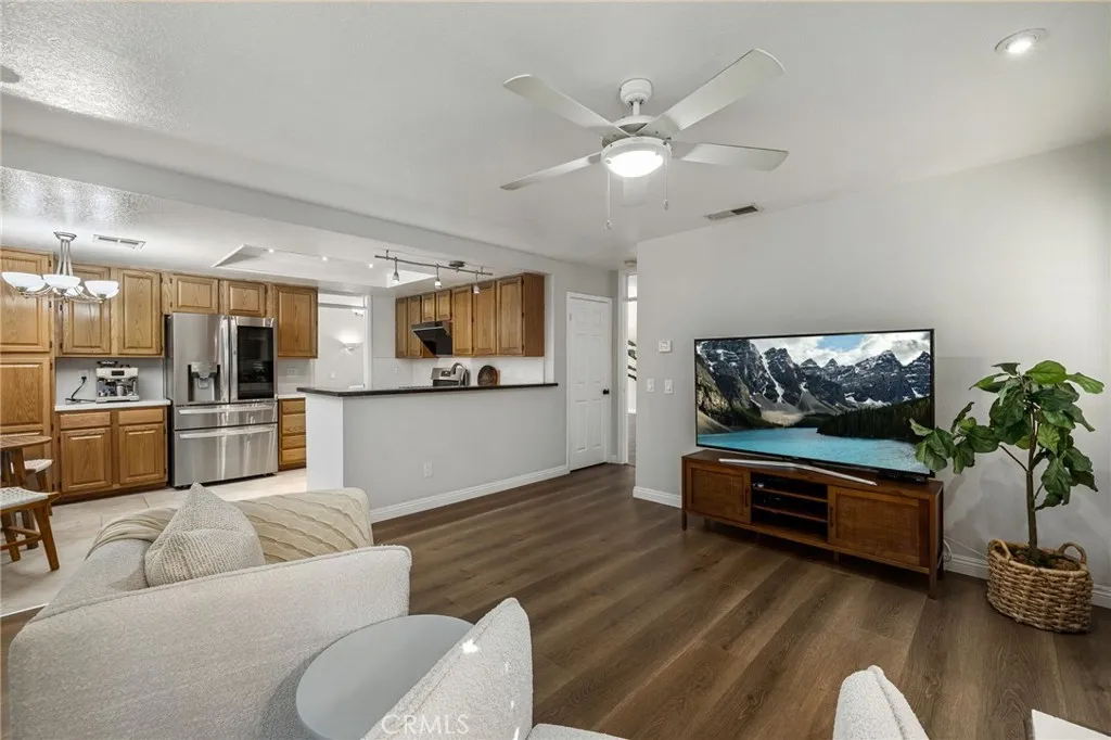 3231 Barn Owl, La Verne, California 91750 home-pic-18