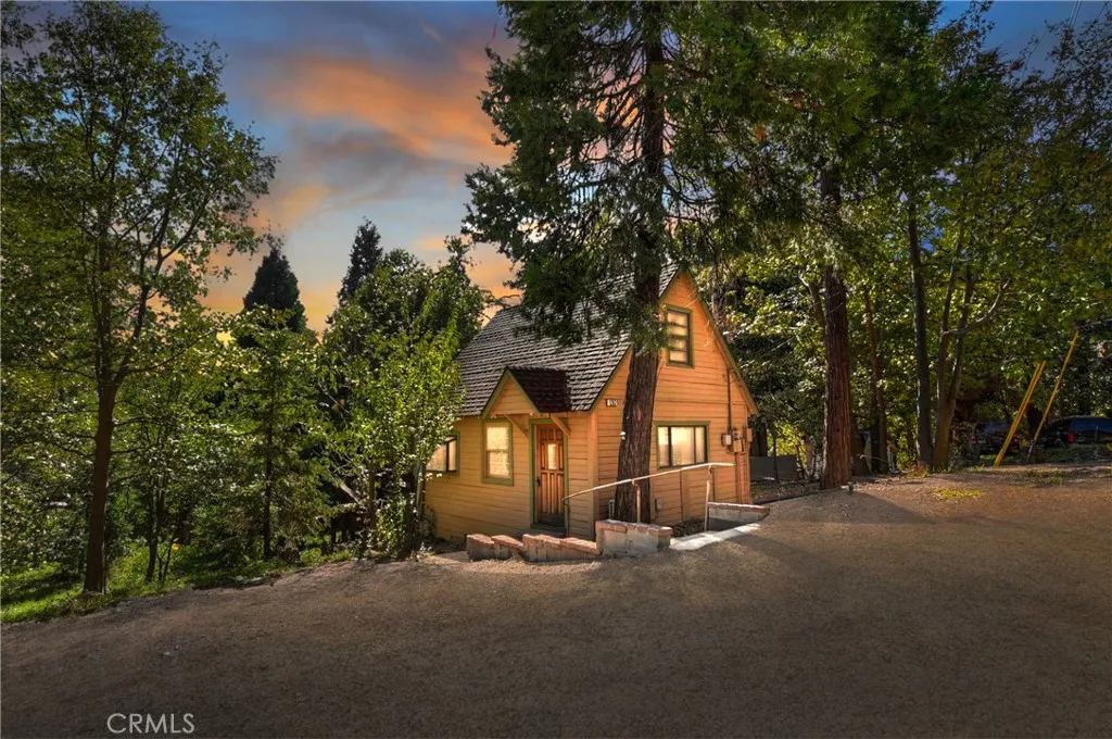 1262 Bear Springs Road, Rimforest, California 92378 home-pic-0