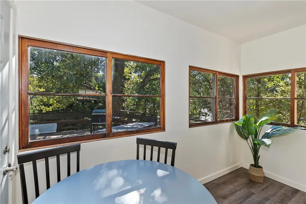 1262 Bear Springs Road, Rimforest, California 92378 home-pic-15